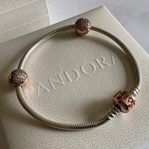 Pandora rose gold clasp bracelet with two clasps